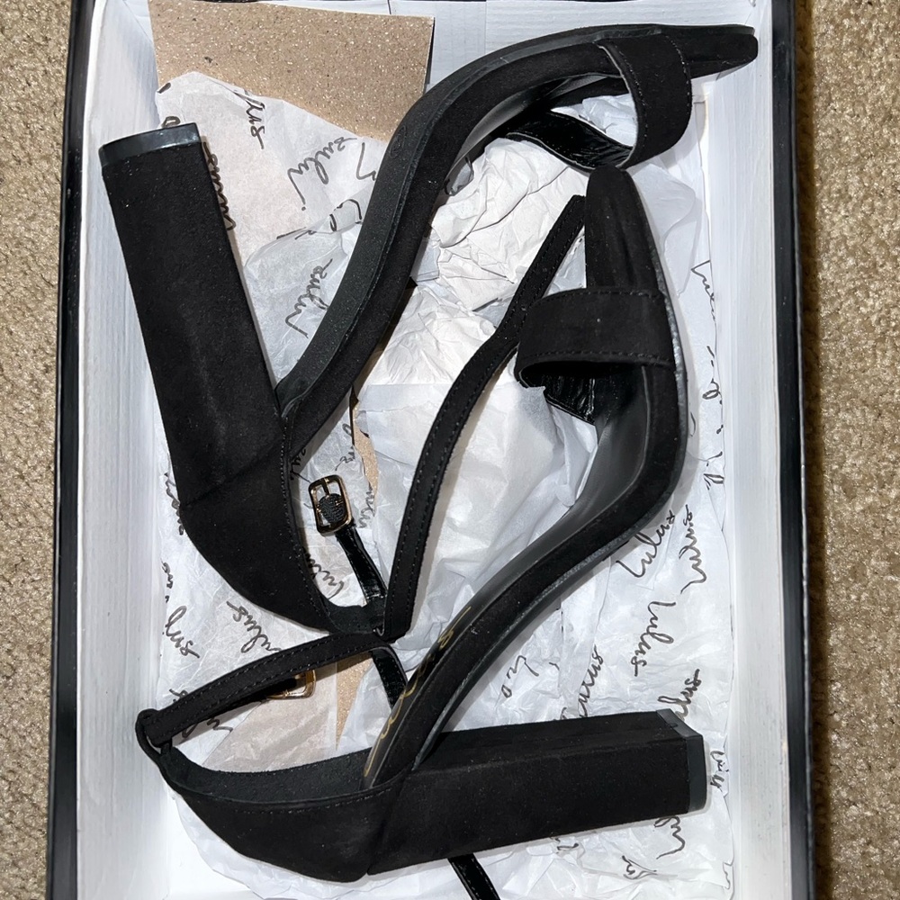 Black heels